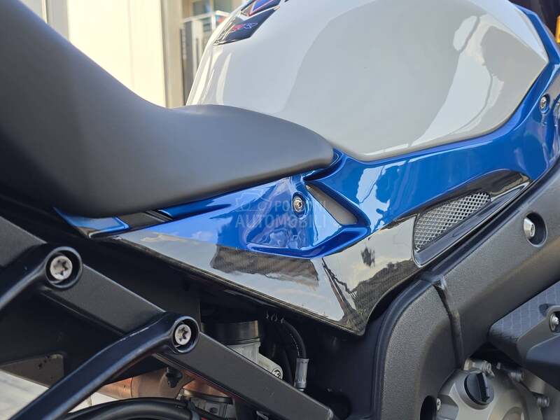 BMW S1000RR