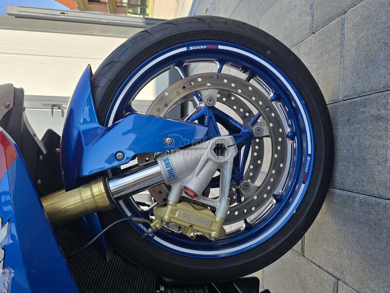 BMW S1000RR
