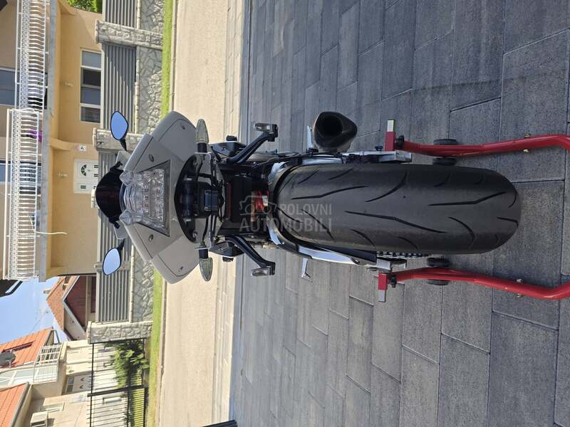 BMW S1000RR