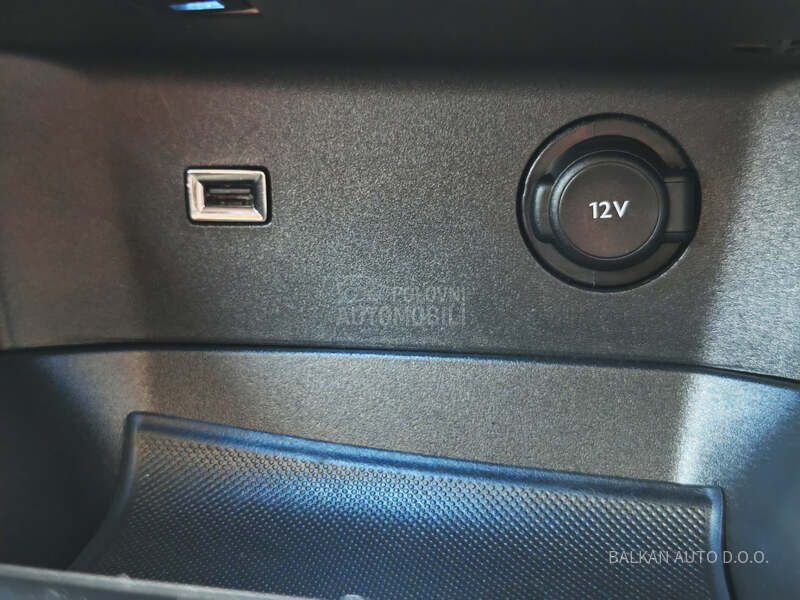 Peugeot 3008 1.5HDI/LED/AUT/94095