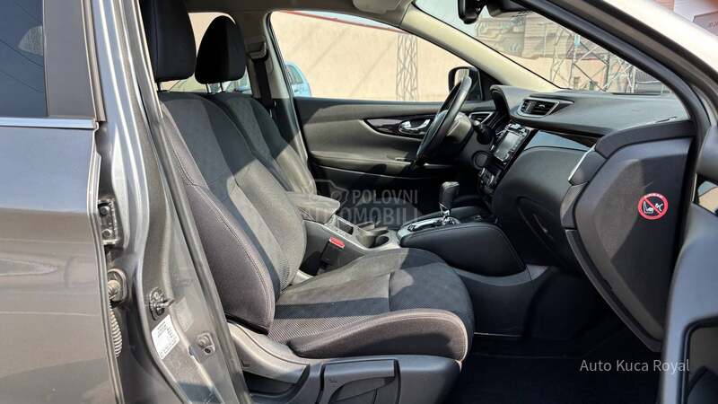 Nissan Qashqai 1.2 DIG-T/AUTOM/CH/