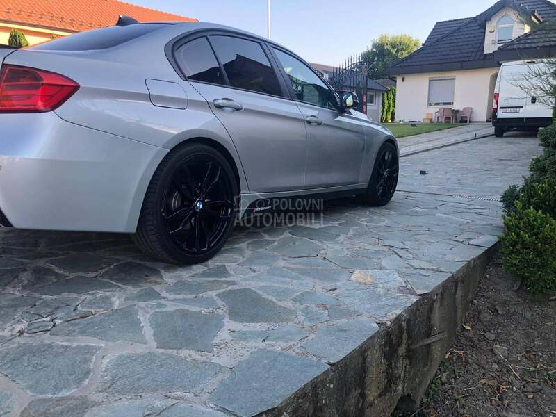 BMW 320d 