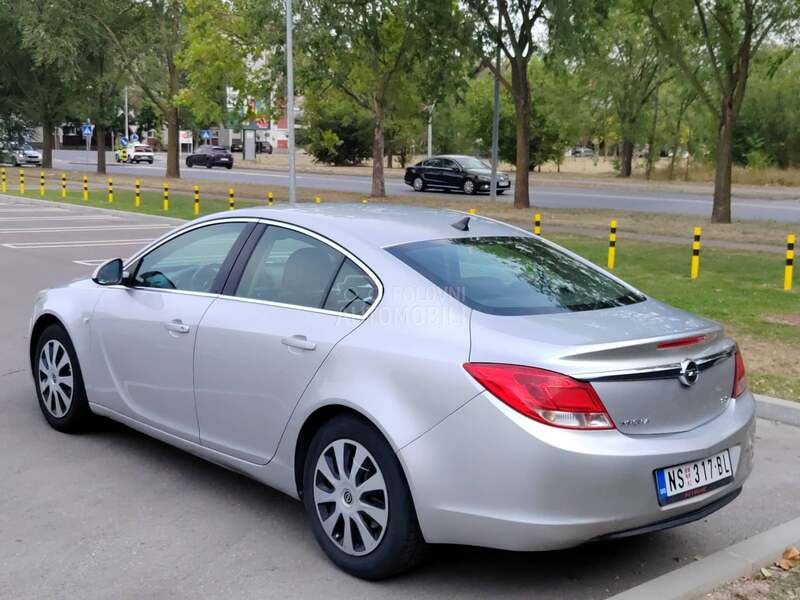 Opel Insignia 2.0 CDTI