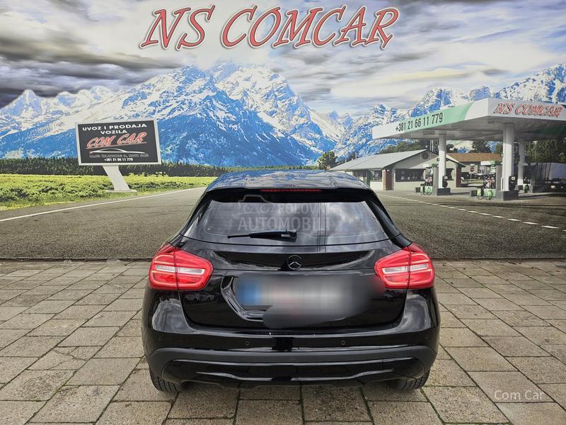 Mercedes Benz GLA 180 LED/ N A V I /80 k w