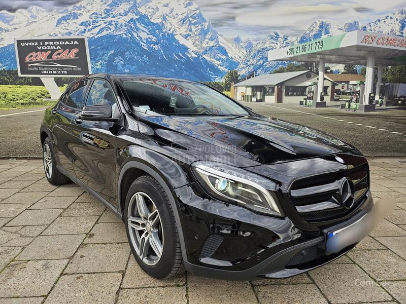Mercedes Benz GLA 180 LED/ N A V I /80 k w