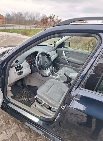 BMW X3 2.0
