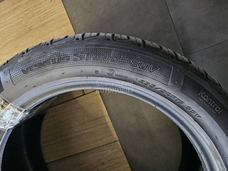 Hankook 235/50 R19 Letnja