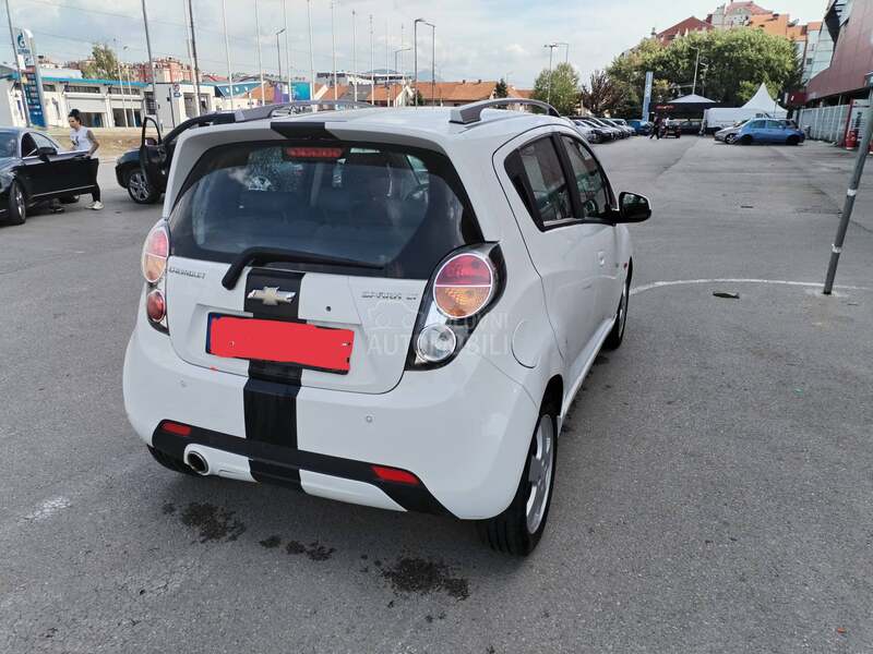 Chevrolet Spark LT