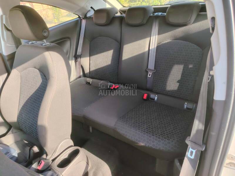 Opel Corsa E 