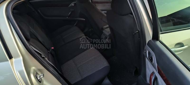 Peugeot 407 2.0 HDI