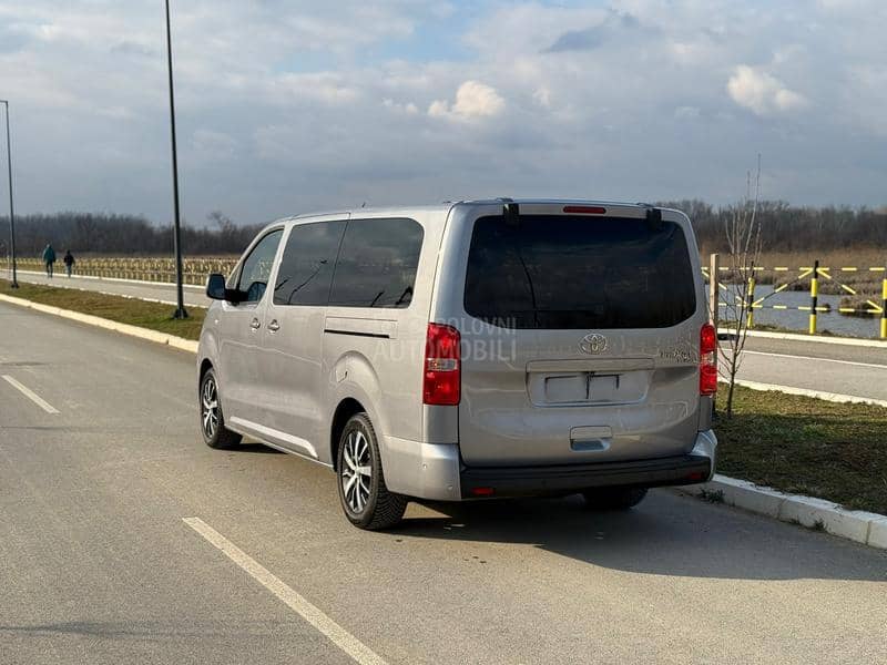 Toyota Proace City Verso 