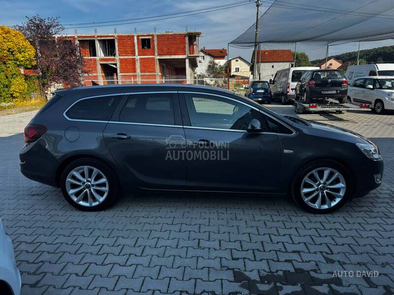 Opel Astra J 1.7 CDTI