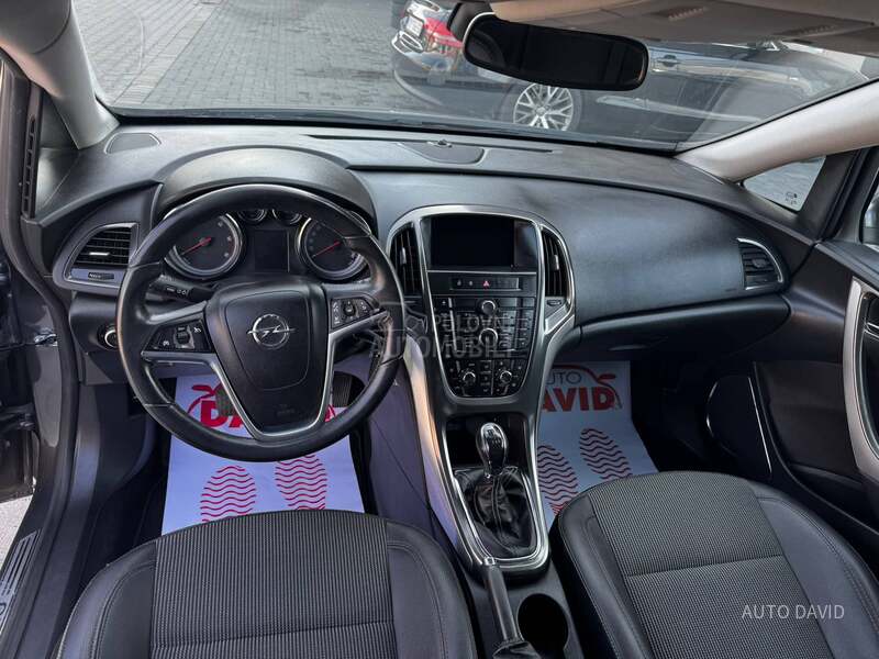 Opel Astra J 1.7 CDTI