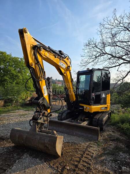JCB 65 R1