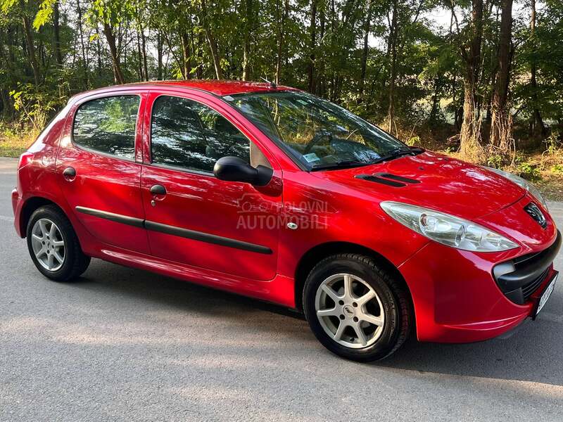 Peugeot 206 plus 5.5.0.0.0.k.m.