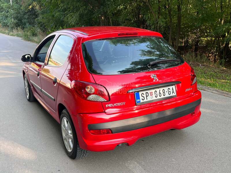 Peugeot 206 plus 5.5.0.0.0.k.m.