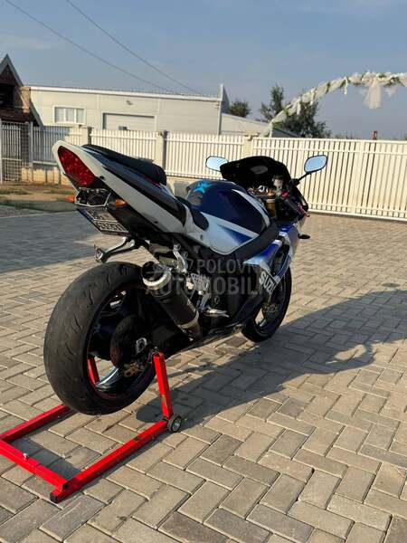 Suzuki gsxr