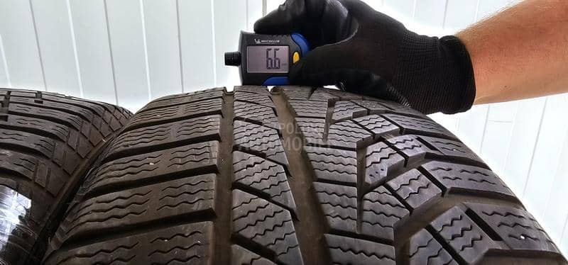 Sailun 225/55 R17 Zimska