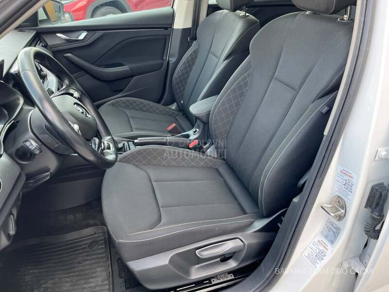 Škoda Kamiq AMBITION 1.0 TSI AT