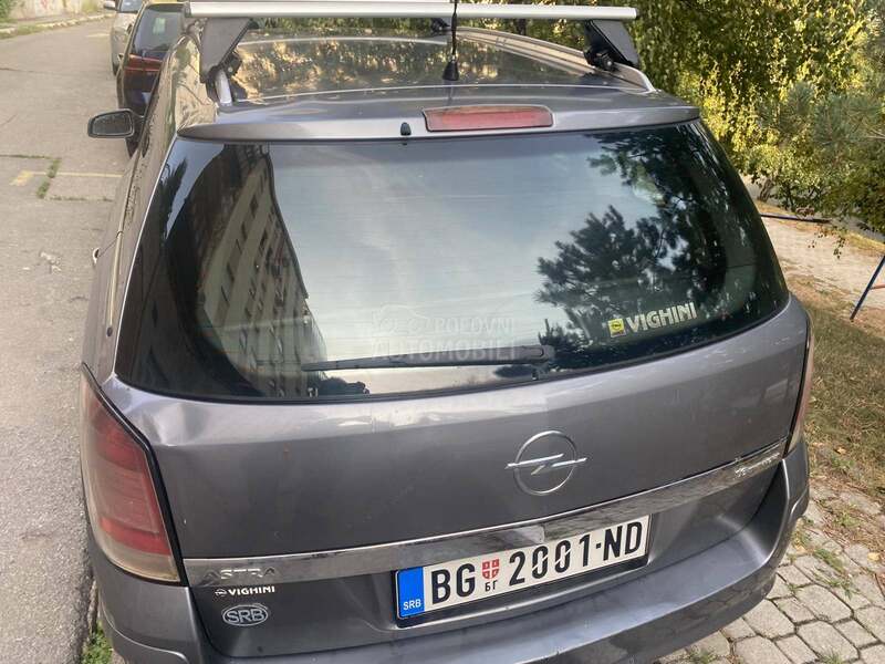 Opel Astra H 