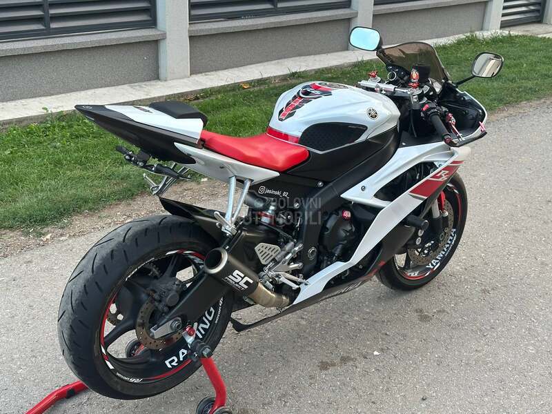Yamaha R6 RJ15