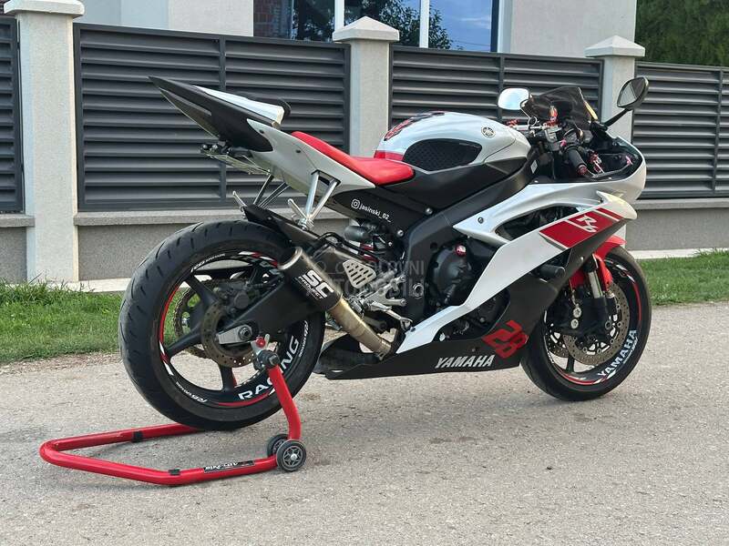 Yamaha R6 RJ15