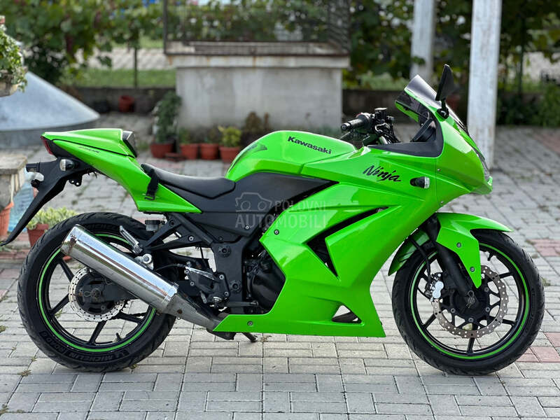 Kawasaki ninja 250r T.O.P