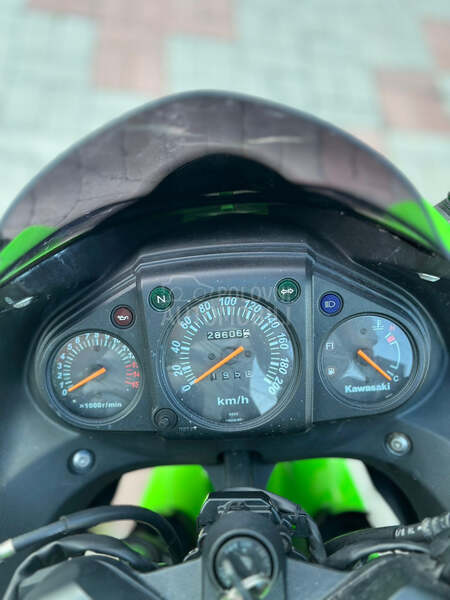 Kawasaki ninja 250r T.O.P