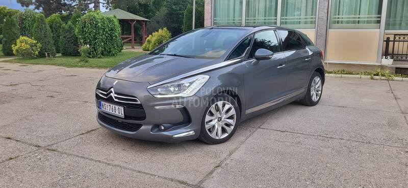 Citroen DS5 