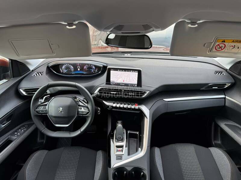 Peugeot 3008 EAT8 ACTIVE BUSINESS