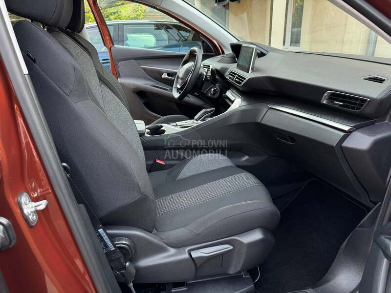 Peugeot 3008 EAT8 ACTIVE BUSINESS
