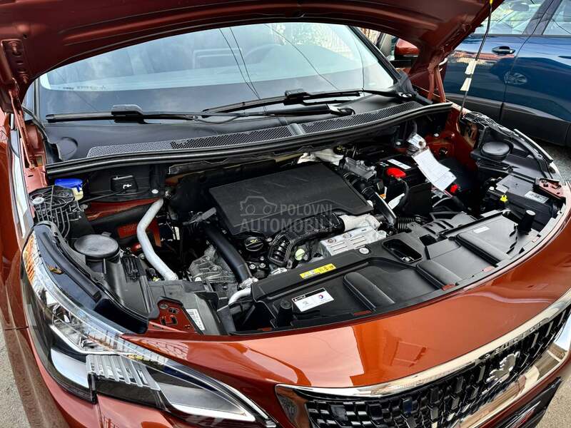 Peugeot 3008 EAT8 ACTIVE BUSINESS