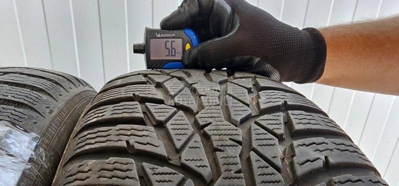 Nokian 205/60 R16 Zimska