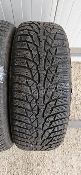 Nokian 205/60 R16 Zimska