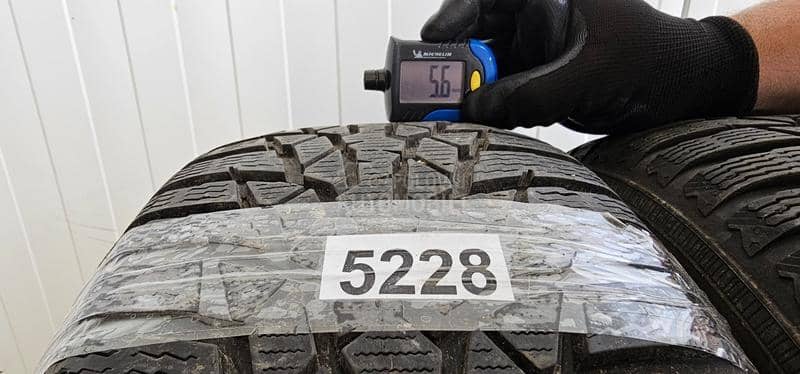 Nokian 205/60 R16 Zimska