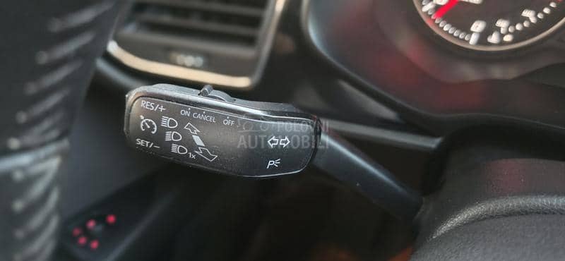 Seat Leon 1.6 TDI MATRIX