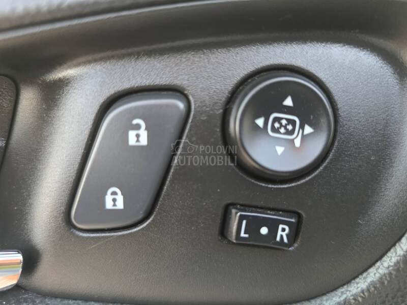 Opel Insignia 2.0 cdti nav