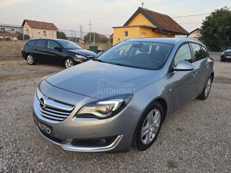 Opel Insignia 2.0 cdti nav