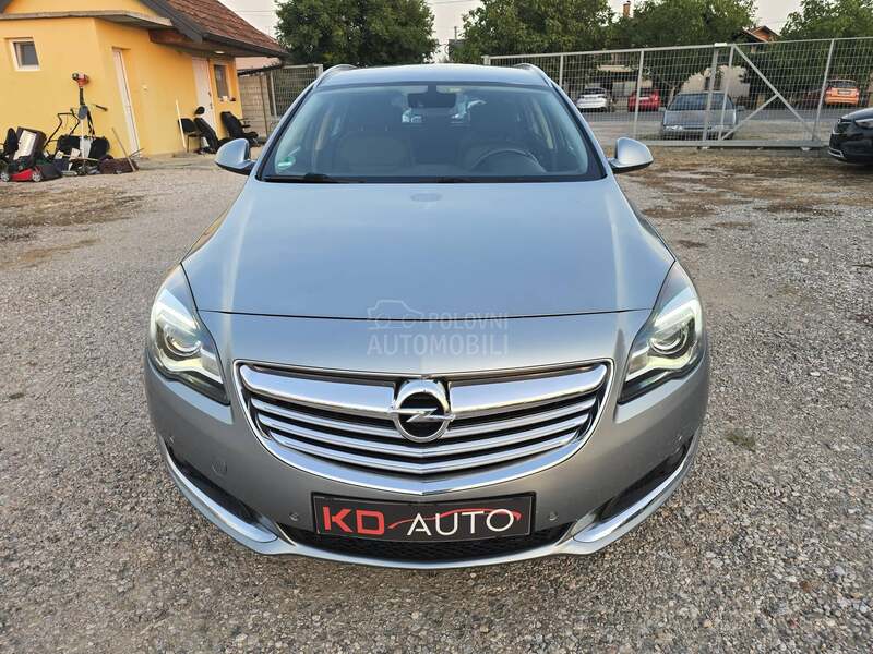 Opel Insignia 2.0 cdti nav