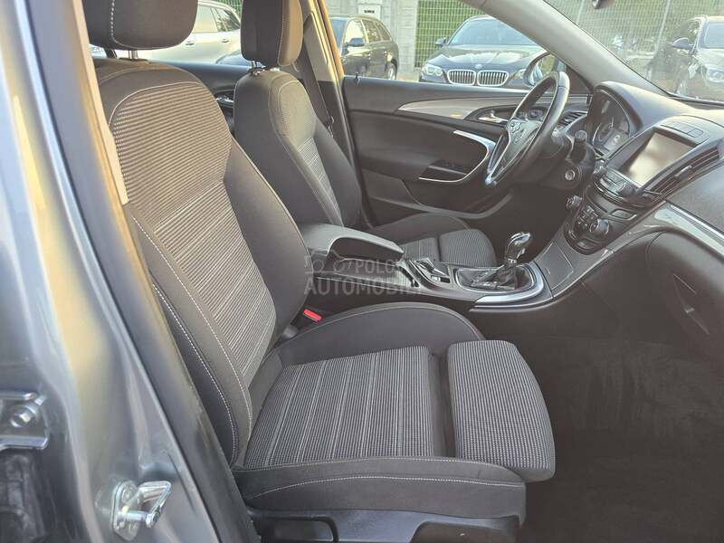 Opel Insignia 2.0 cdti nav