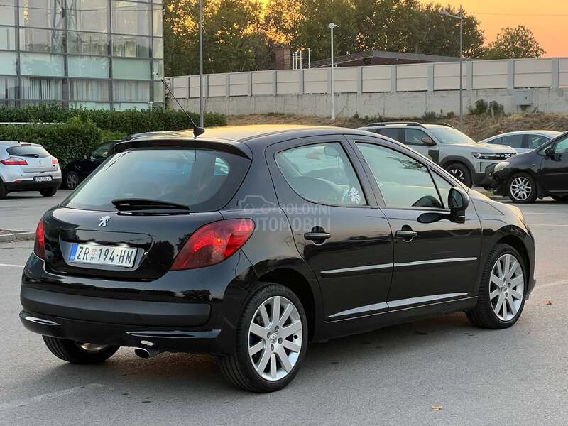 Peugeot 207 Sport