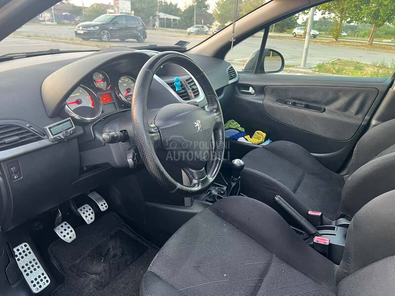 Peugeot 207 Sport