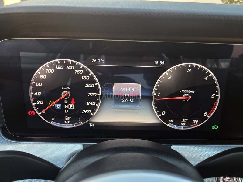 Mercedes Benz E 220 122.000 K M/VIRT/NAV