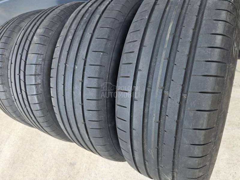 Dunlop 225/55 R18 Letnja