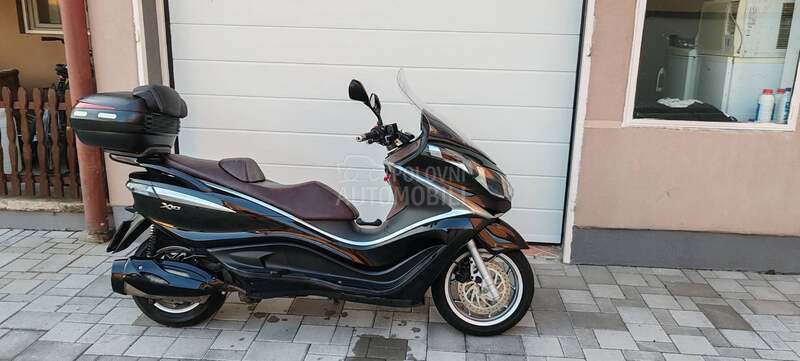 Piaggio x10 abs esp