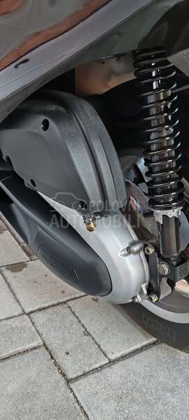 Piaggio x10 abs esp