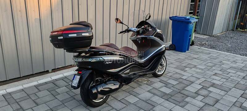 Piaggio x10 abs esp