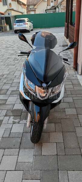 Piaggio x10 abs esp