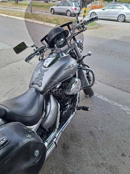 Suzuki Intruder M800