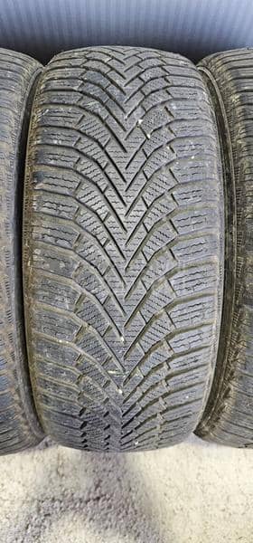 Sailun 205/55 R16 Zimska